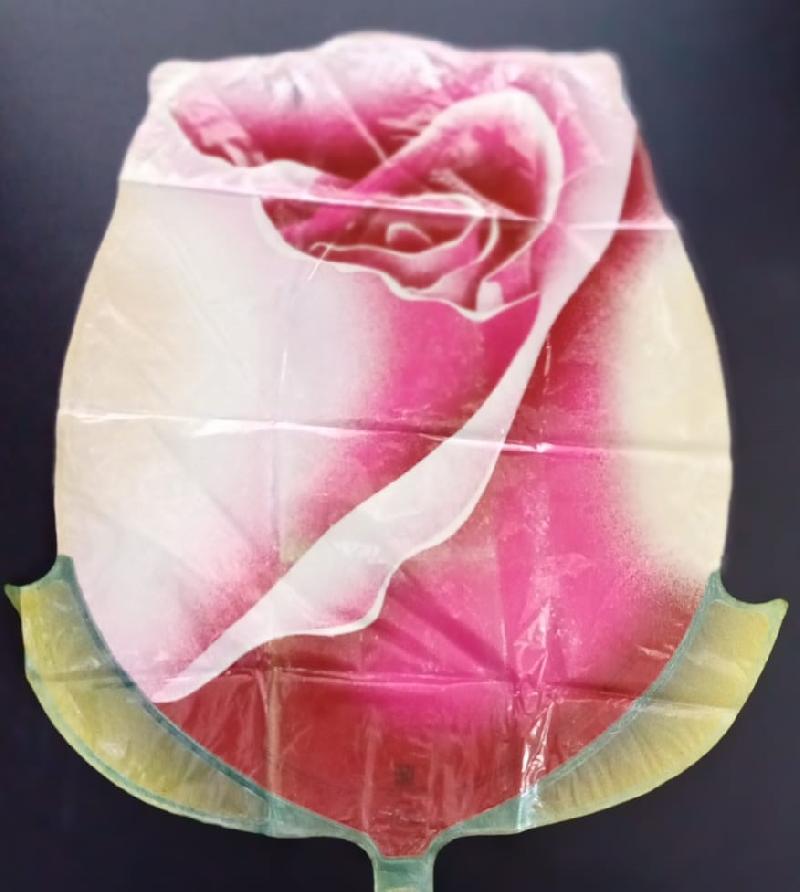 Rosa en forma de boton